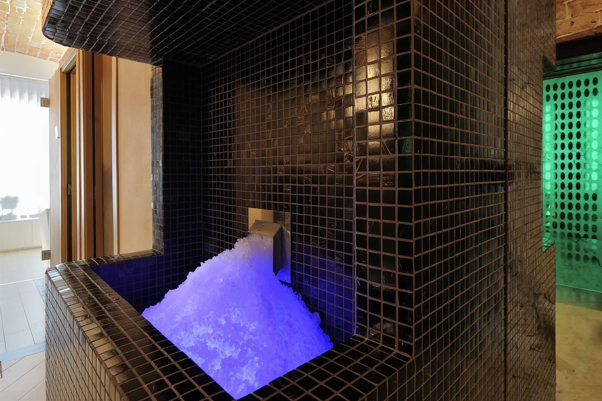 Hotel Bertusi Порретта-Терме Екстер'єр фото