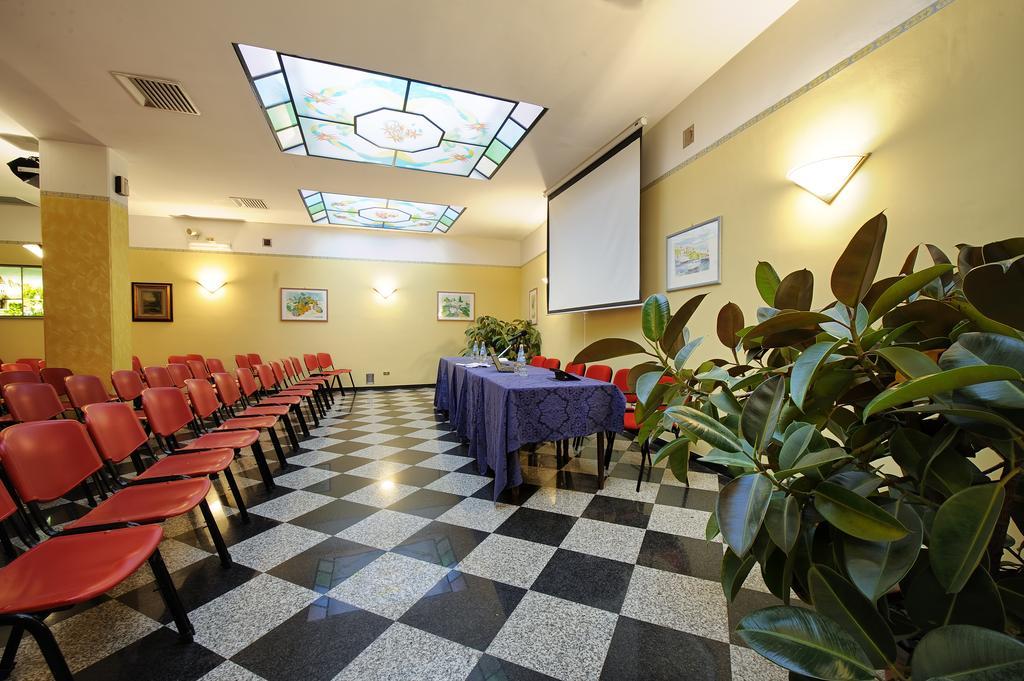Hotel Bertusi Порретта-Терме Екстер'єр фото